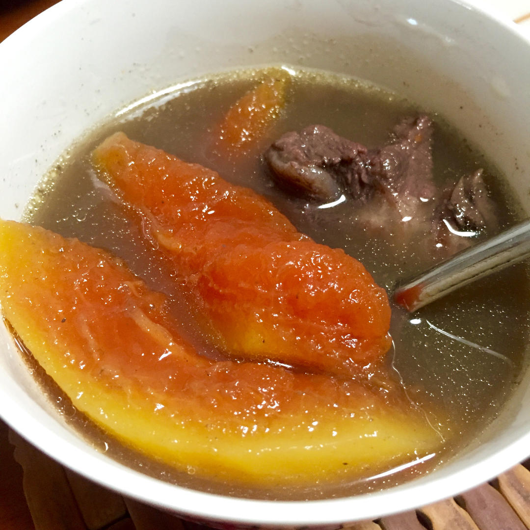 谭小瓜做的排骨木瓜汤