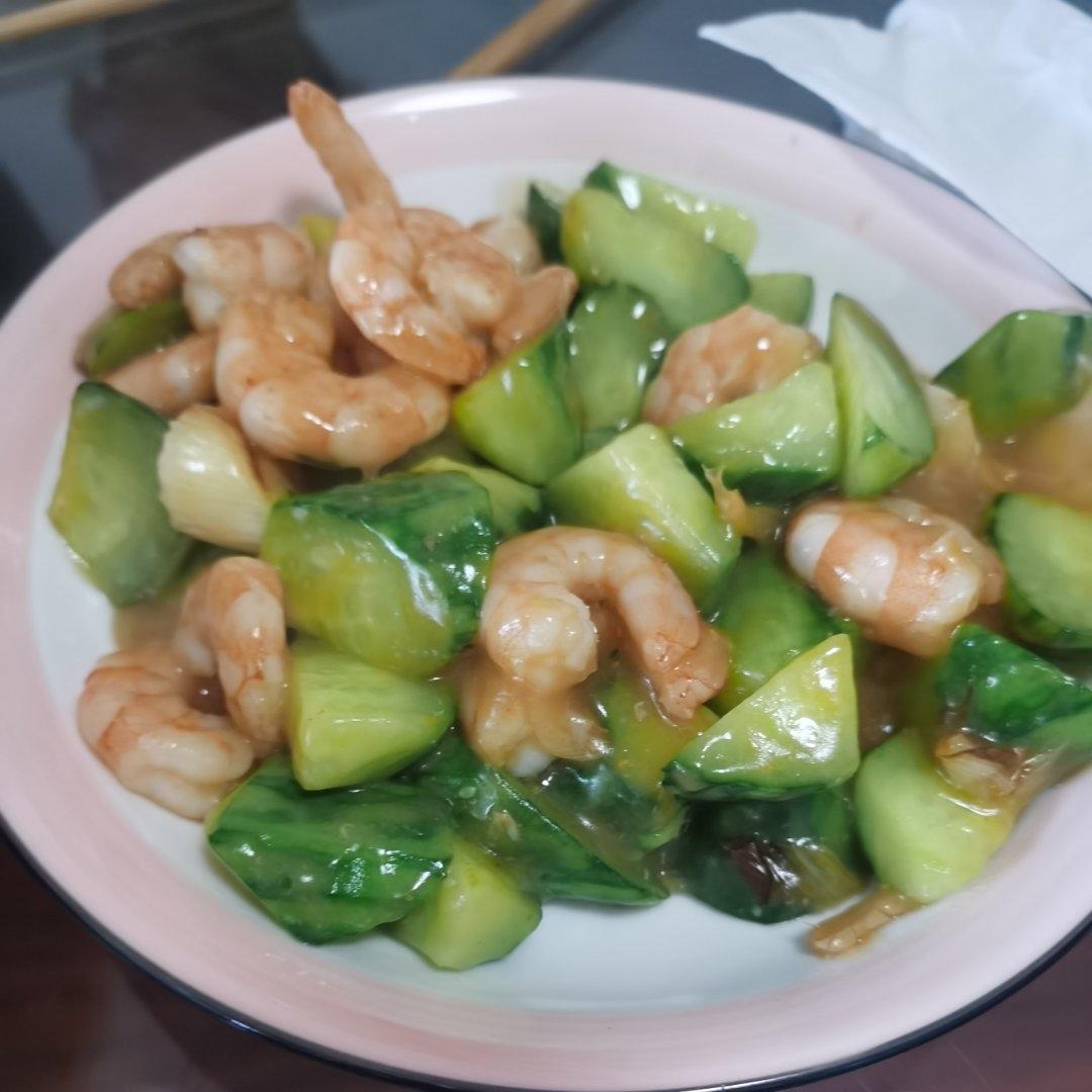 黄瓜炒虾仁