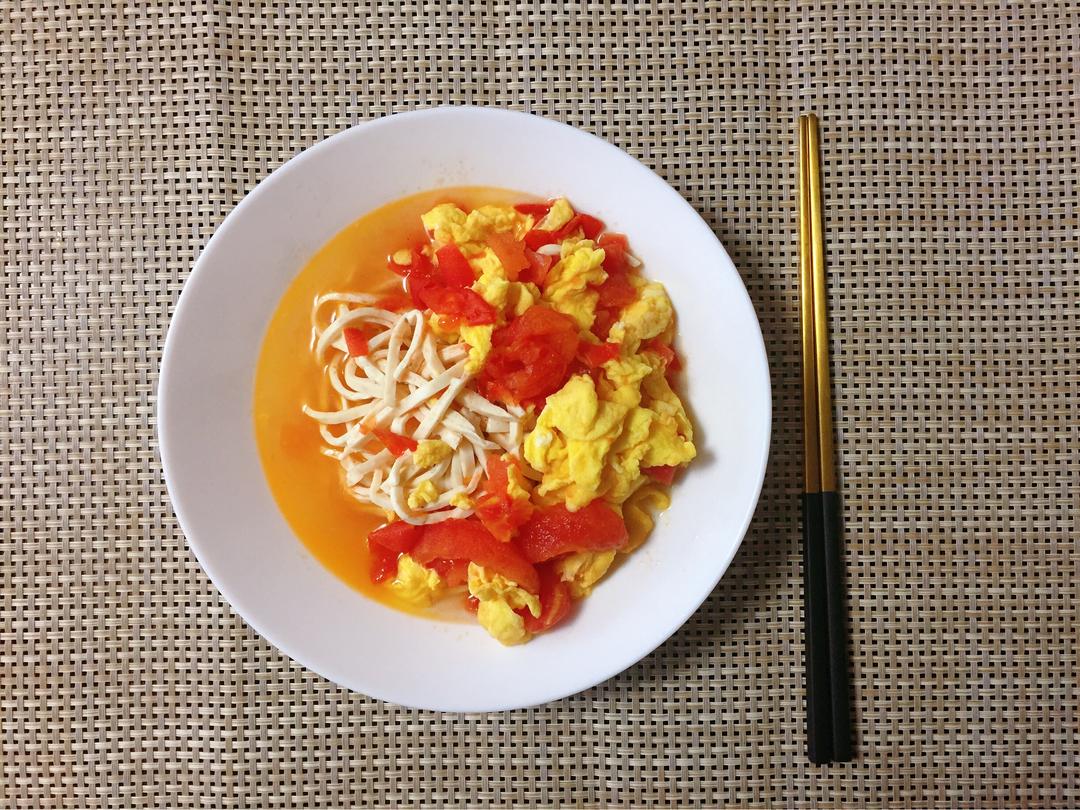 番茄鸡蛋鸡胸肉面（没有面粉的面）