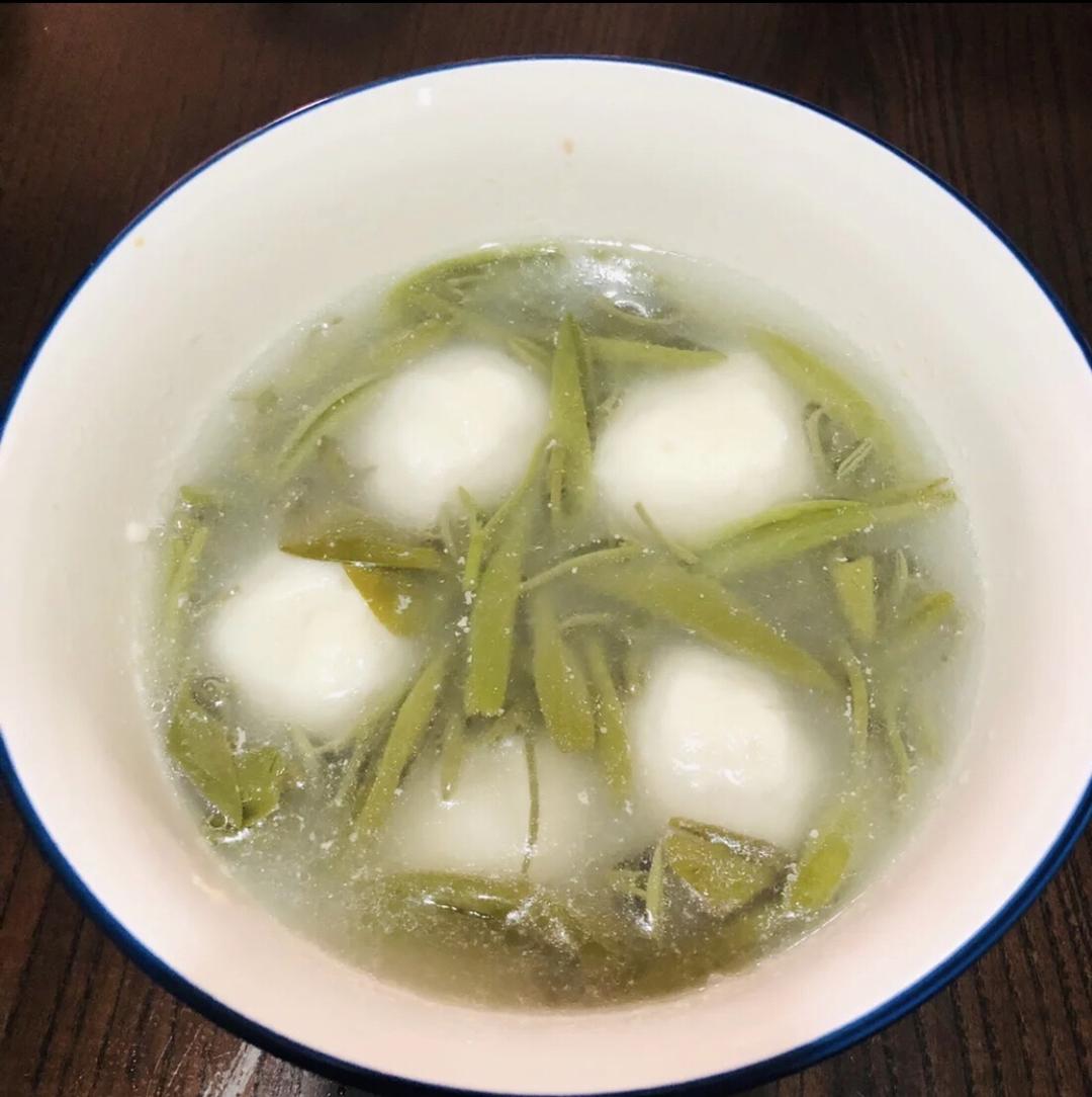 夏季最最鲜美的莼菜鱼圆汤的做法