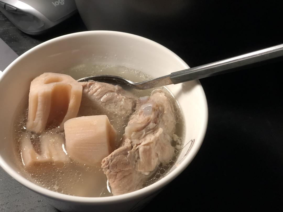 🥣莲藕炖排骨🥣的做法 步骤4