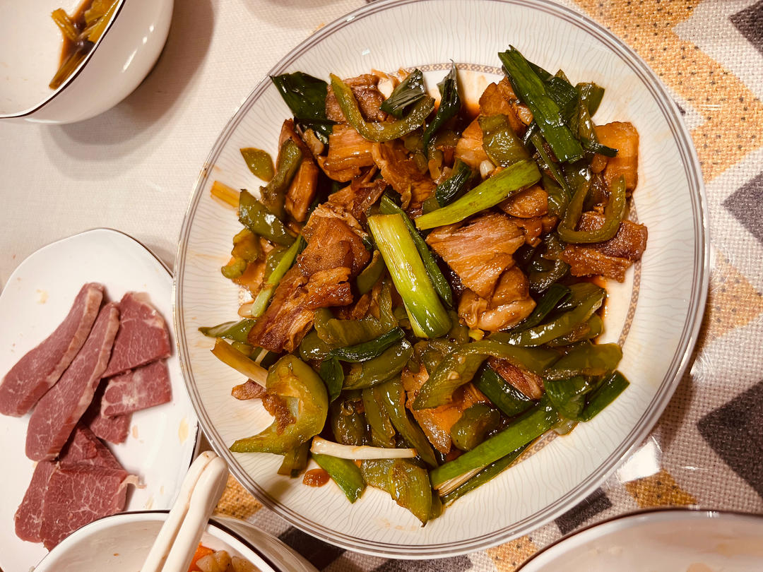 家常炒腊肉