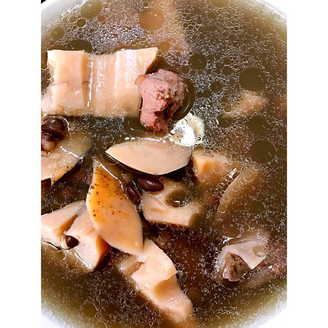 赤小豆莲藕猪骨汤