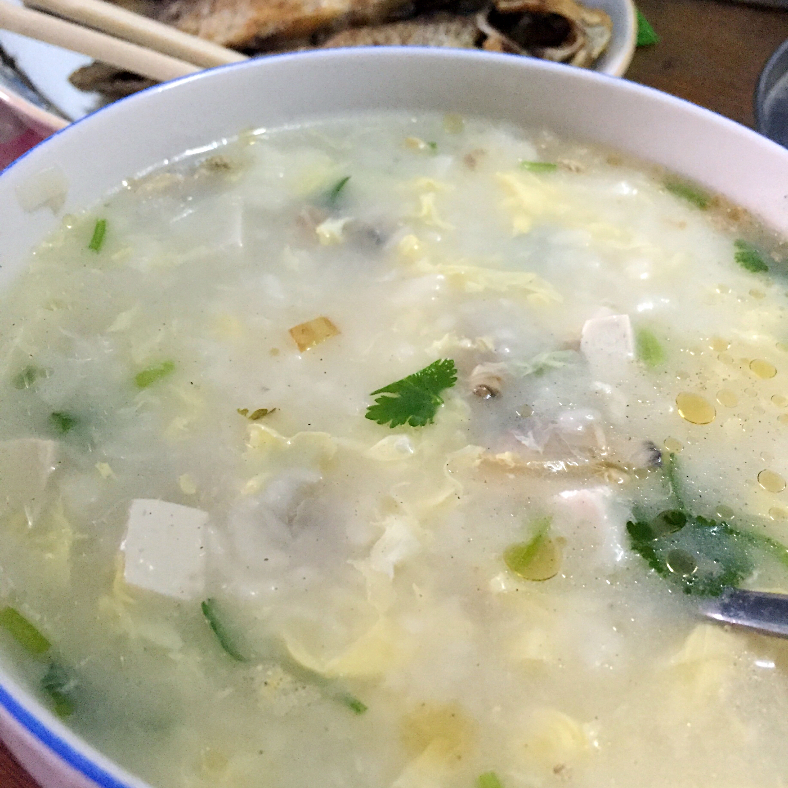 hazel-16做的蛤蜊疙瘩汤