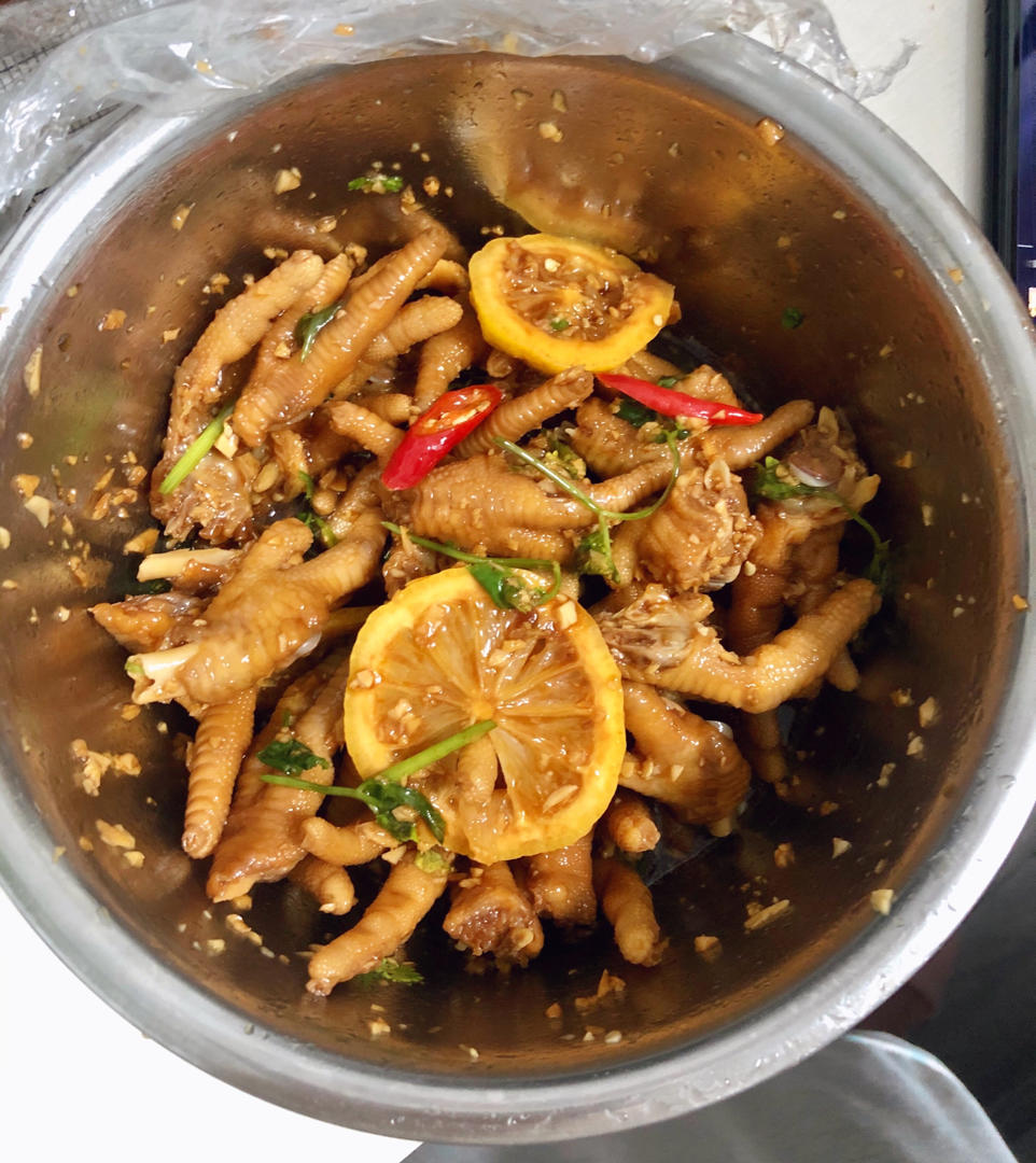 凉拌麻辣鸡爪