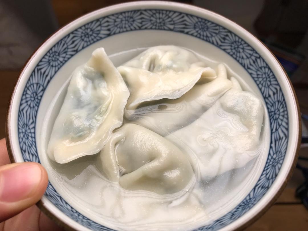 韭菜鸡蛋虾仁三鲜饺子
