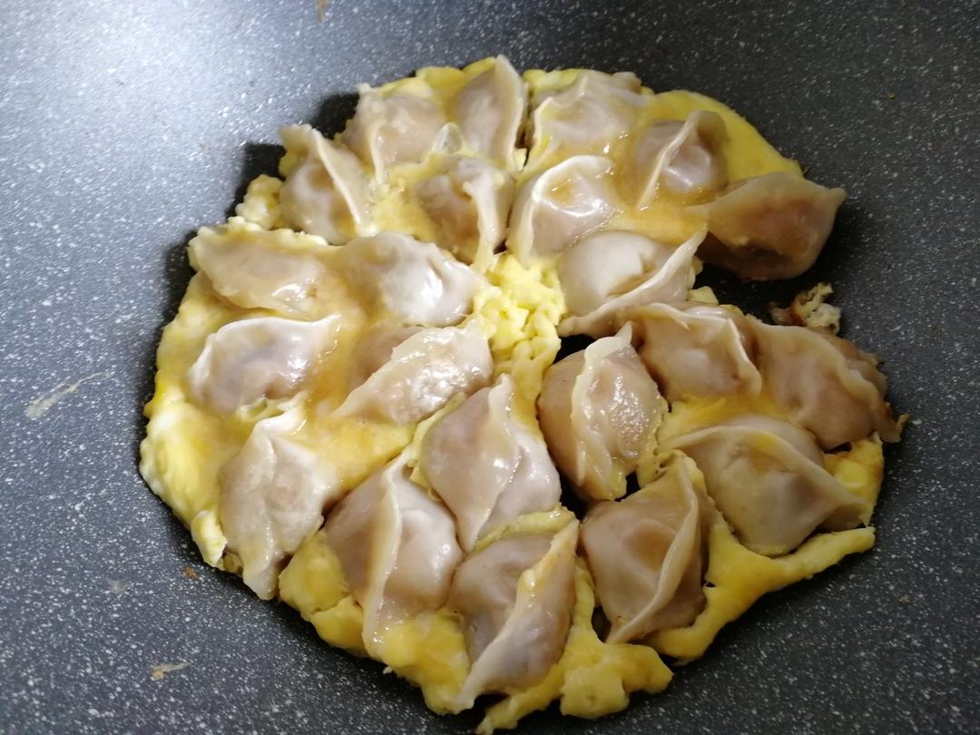 懒人快手抱蛋煎饺