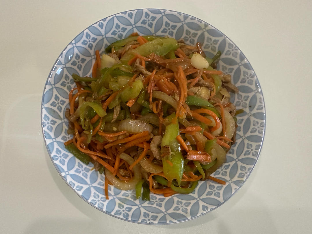 鲜蔬炒肉丝