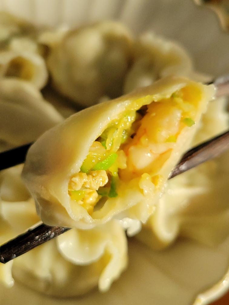 西葫芦鸡蛋虾仁馅 水饺