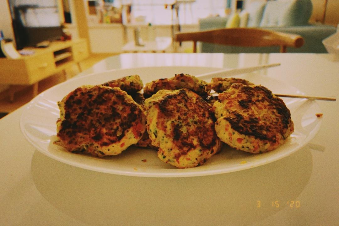 减脂餐 蔬菜鸡肉饼