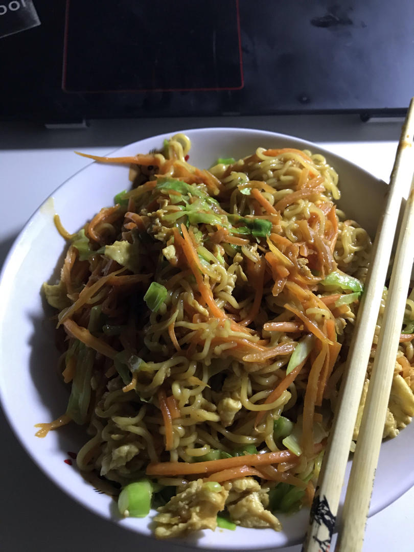 炒面（方便面）