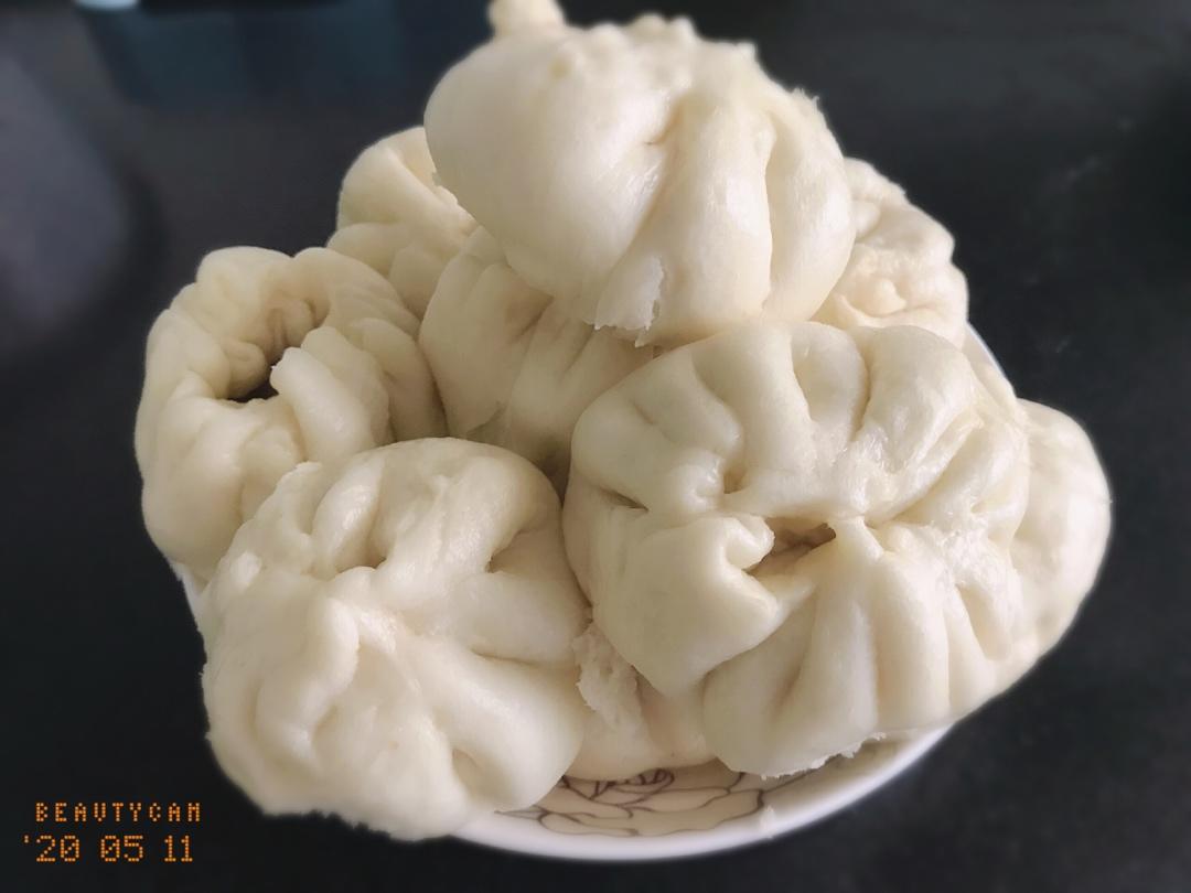 鲜肉包子