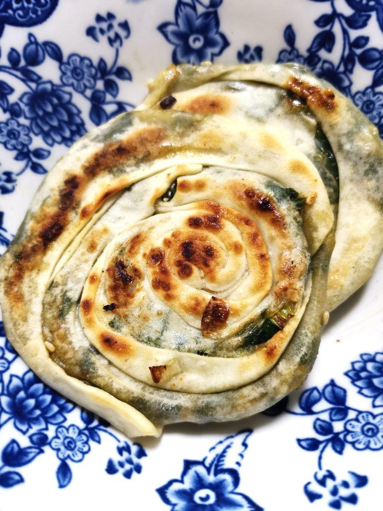 快手葱油饼（饺子皮版）