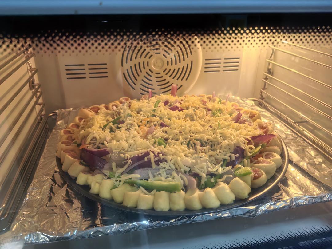 鲜虾🍤培根披萨🍕“内附敲好吃的饼皮做法”