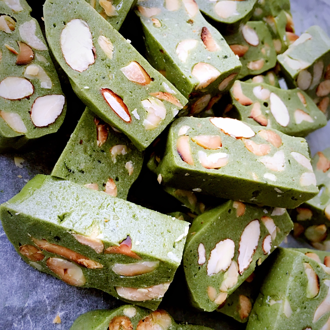 多味花生牛轧糖