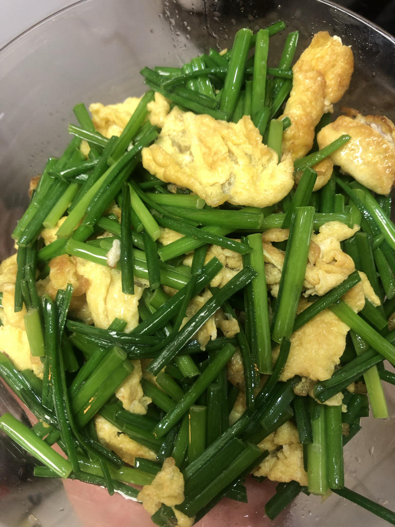 韭菜花炒鸡蛋