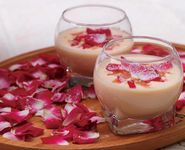 发酵版玫瑰酸奶