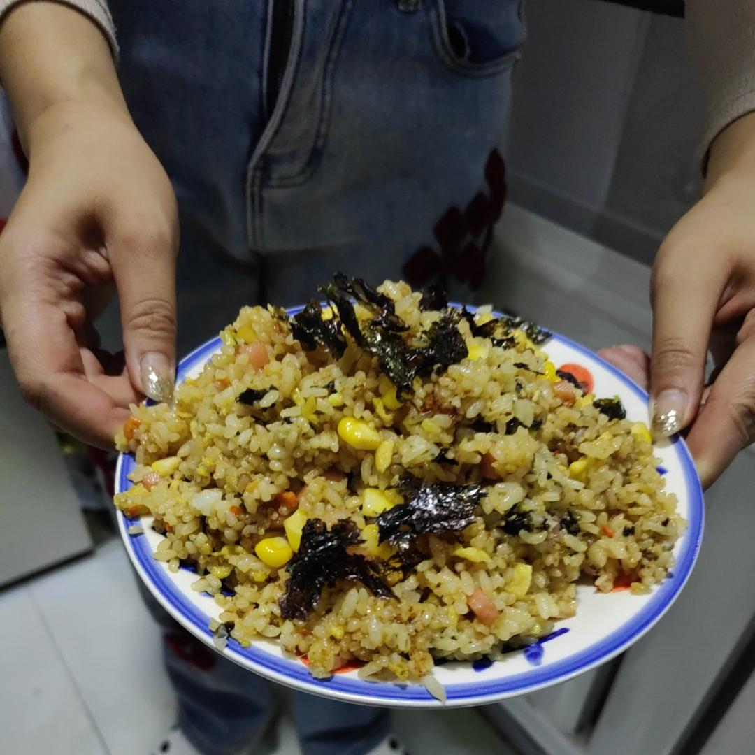 懒人的紫菜蛋炒饭