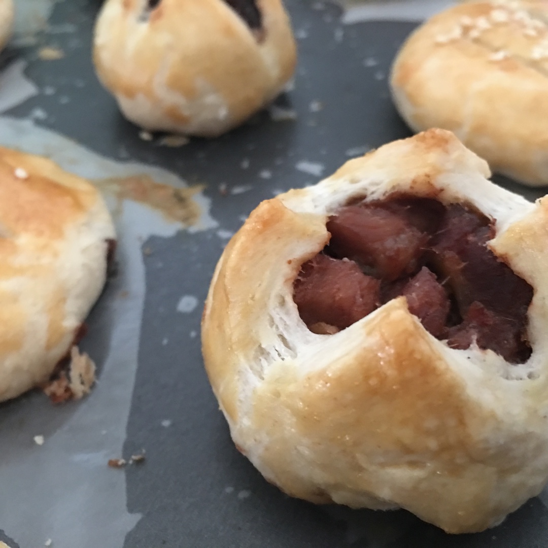 猪油版的各种酥（叉烧酥 紫荆花酥 菊花酥 元宝酥 ）