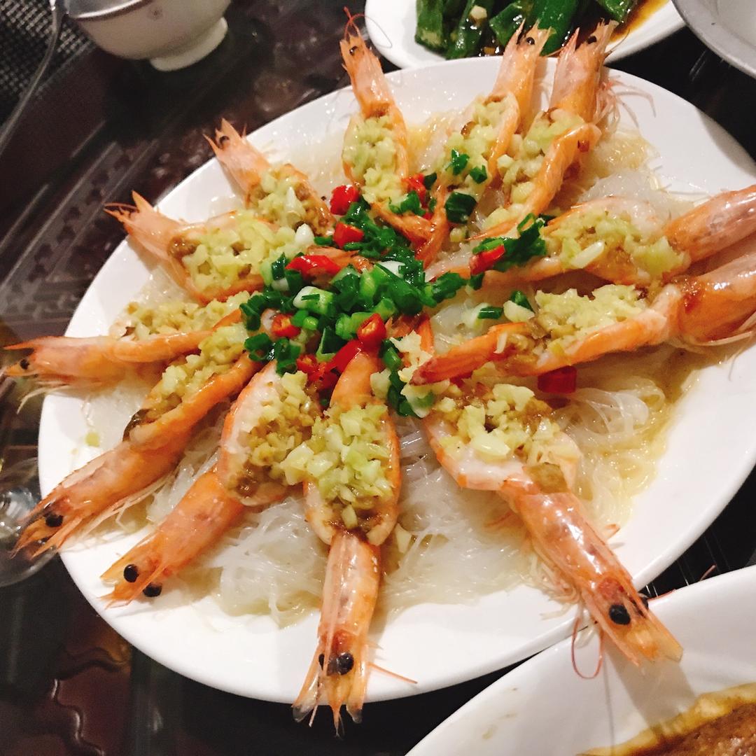蒜蓉粉丝蒸虾