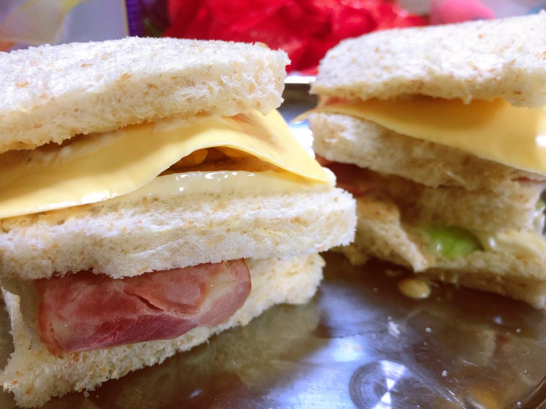 快手三文治的做法