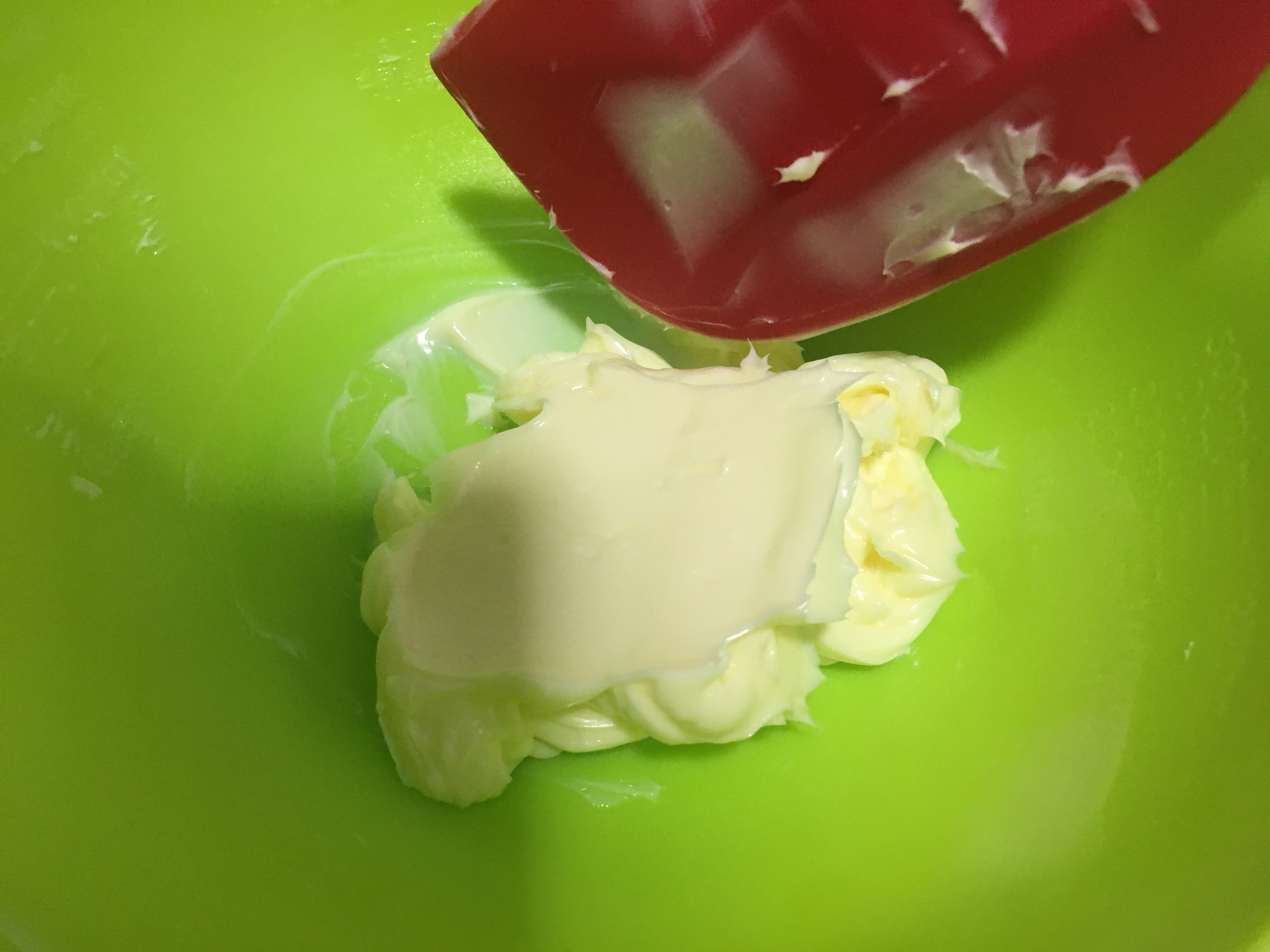 吃不厌的酸甜口味--意式蛋白柠檬挞的做法 步骤2