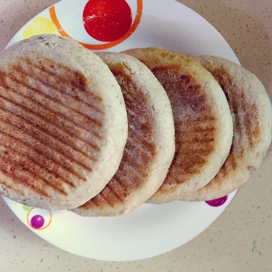 黑麦豆渣红糖馅饼