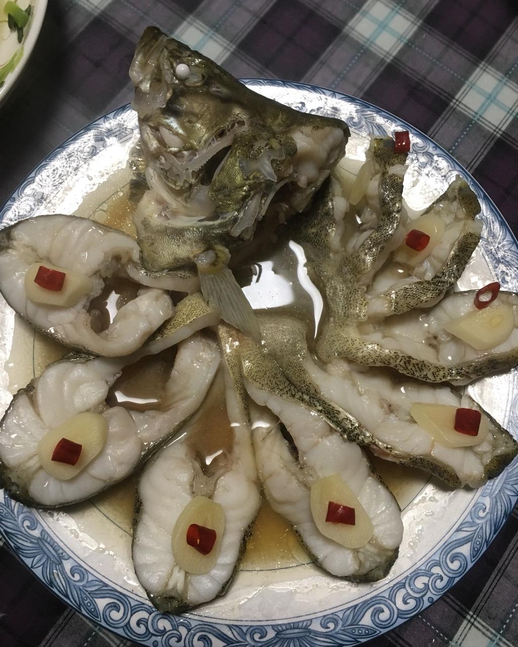 孔雀海鲈鱼