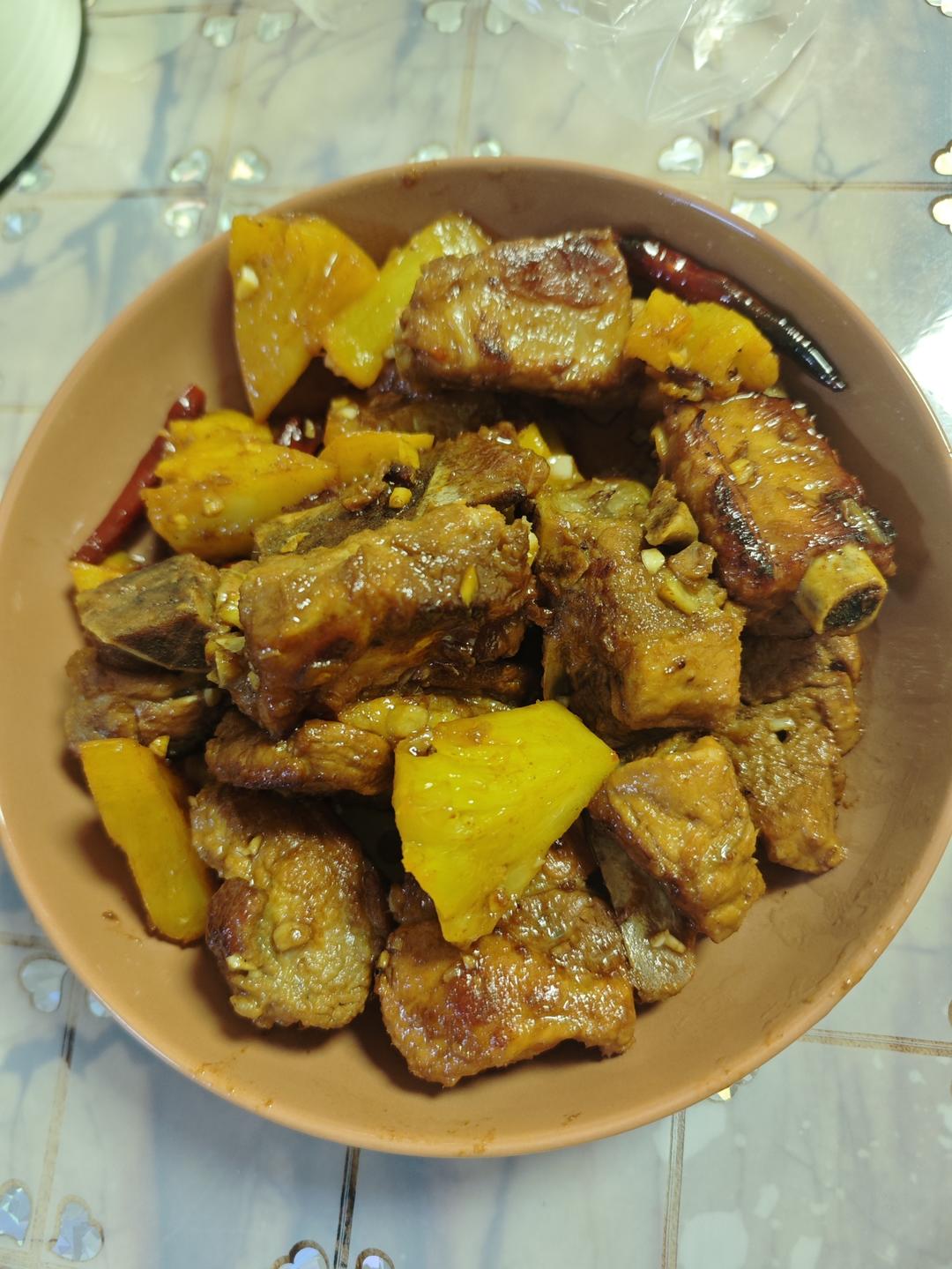 菠萝炒排骨