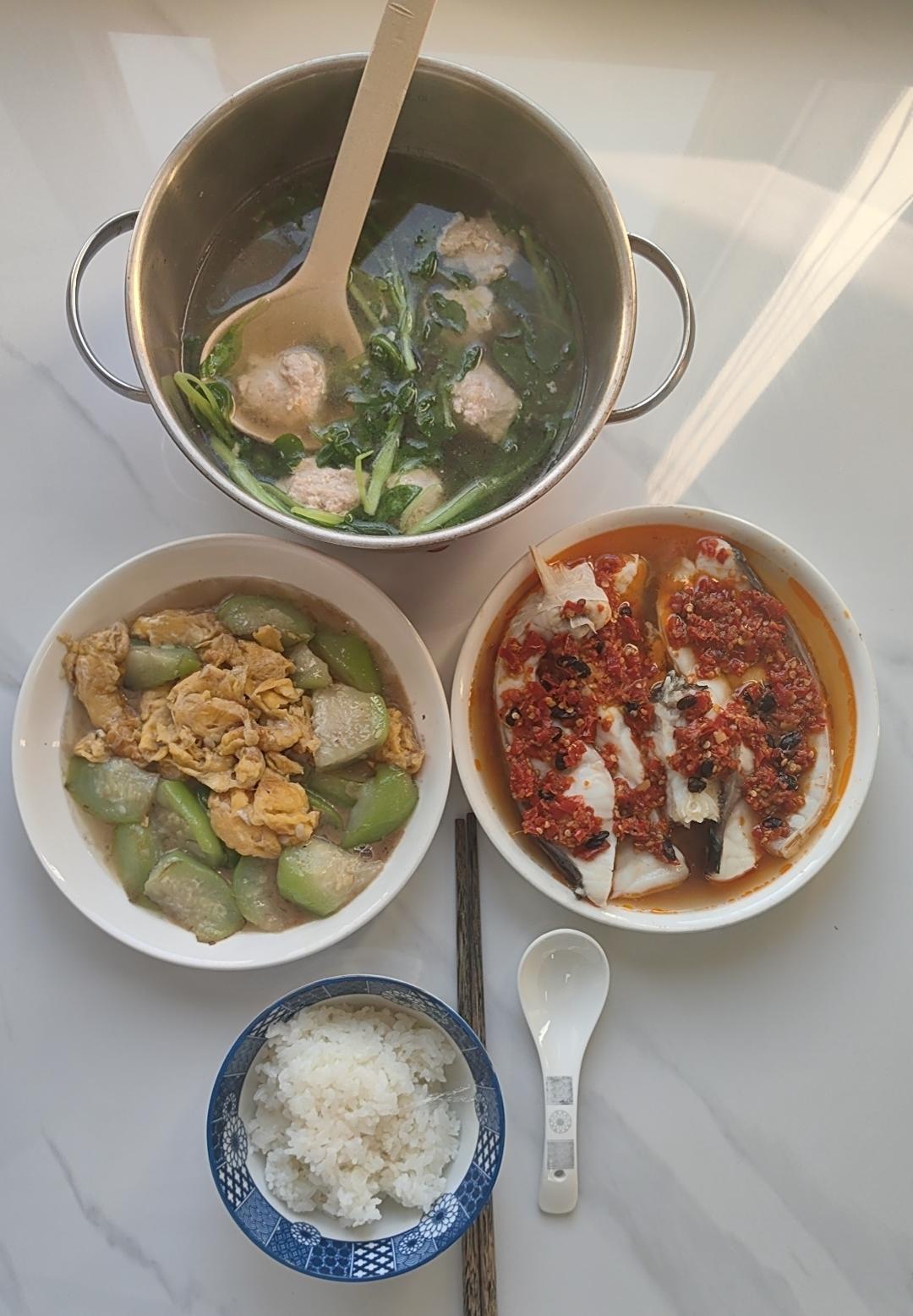 空巢快手餐，主打 不糊弄也不麻烦