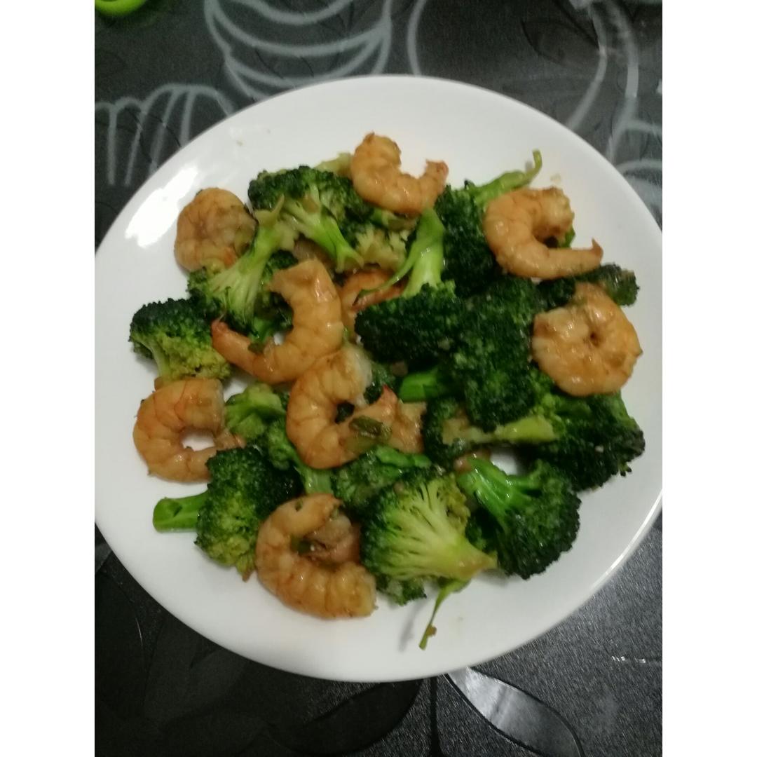 西兰花炒虾仁