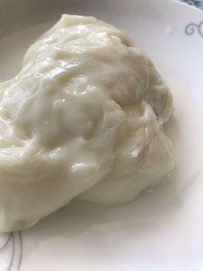 糯米粉可以做什么呢？最最简单的微波炉版年糕！