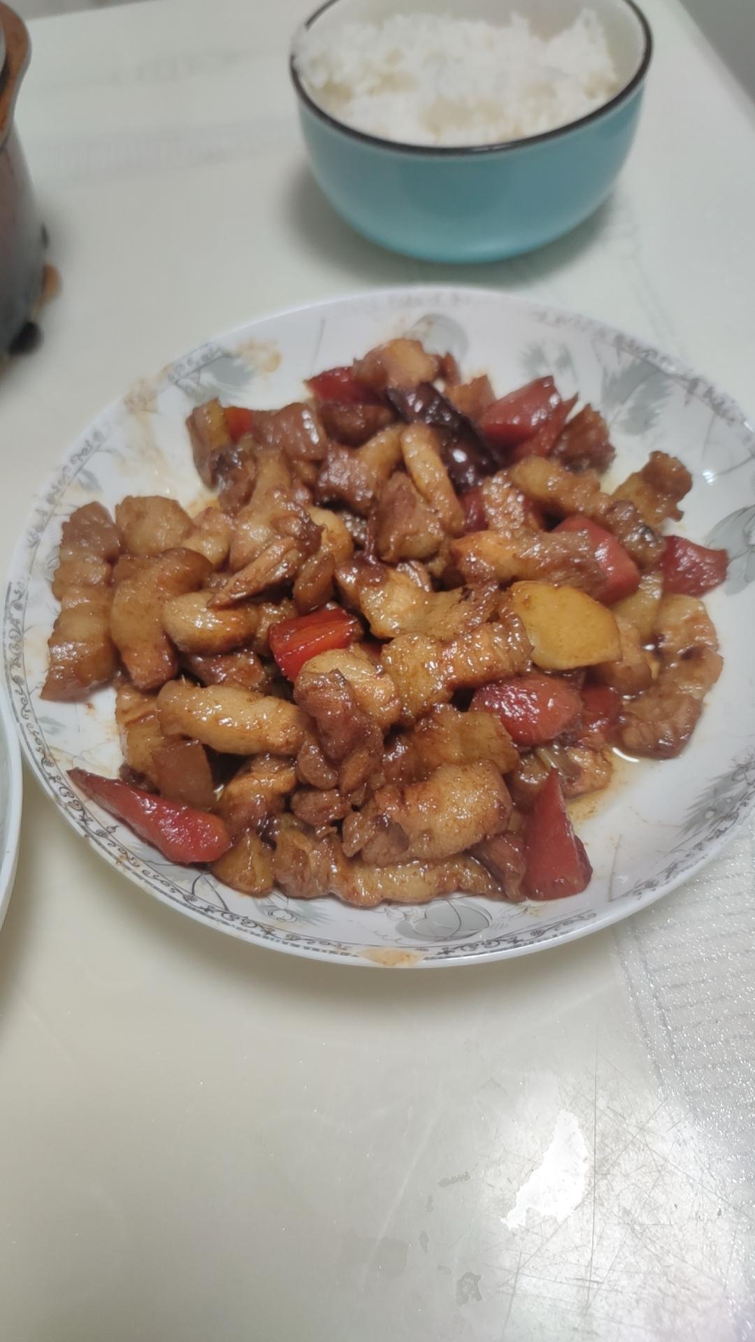 红烧肉炖土豆（丝毫不腻）