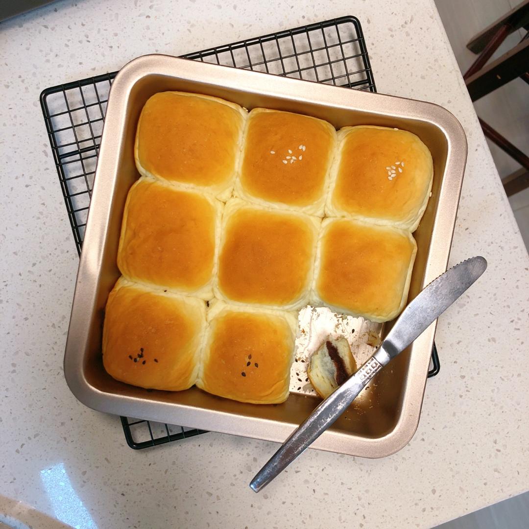 手揉汤种小面包（豆沙肉松馅）