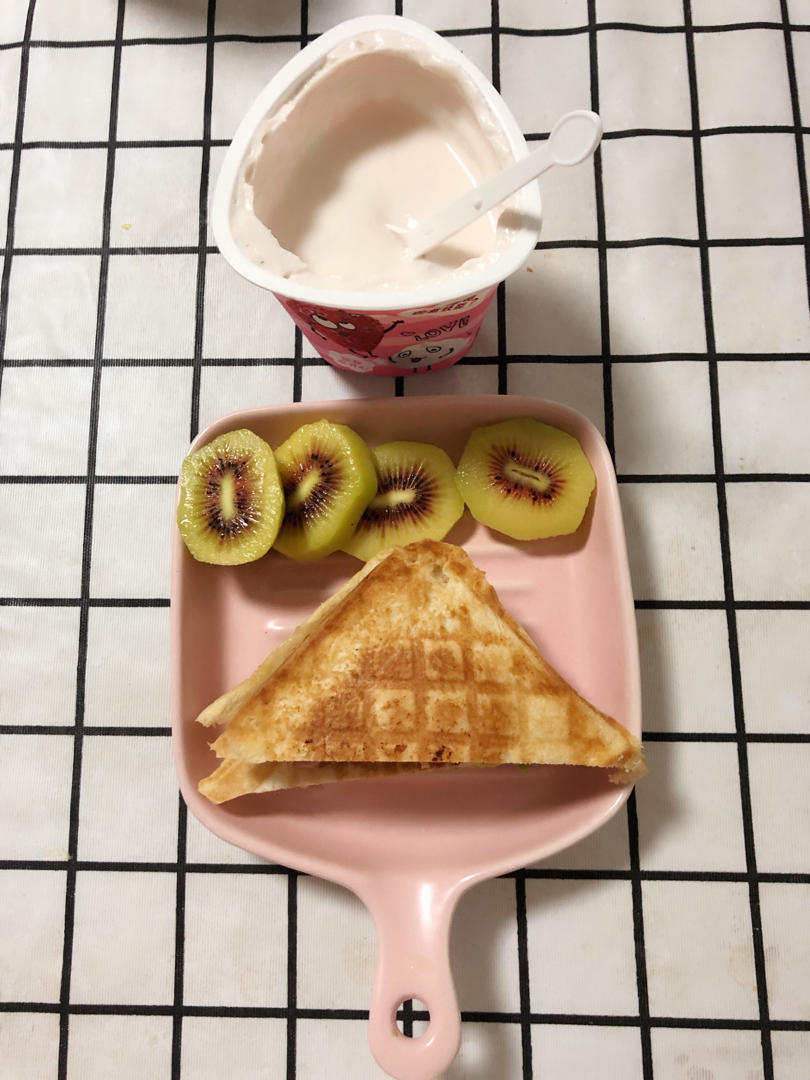 小学生早餐