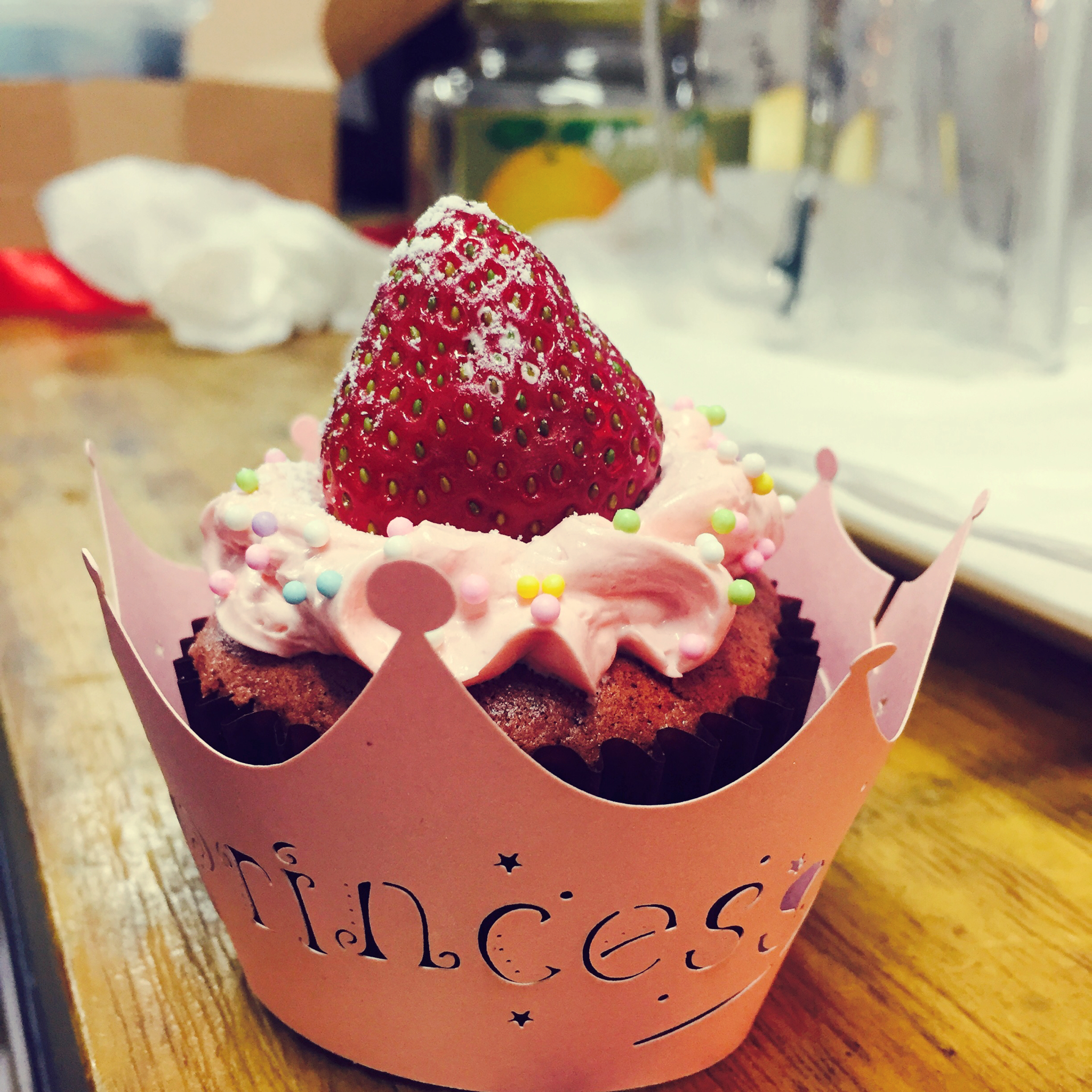 红丝绒戚风杯子蛋糕