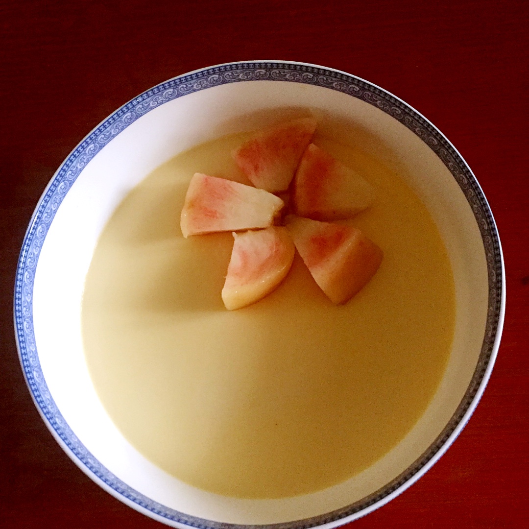 牛奶炖蛋