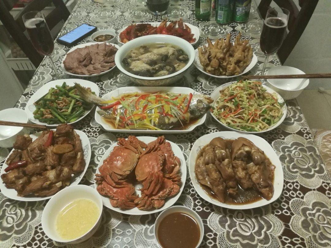 我家年夜饭