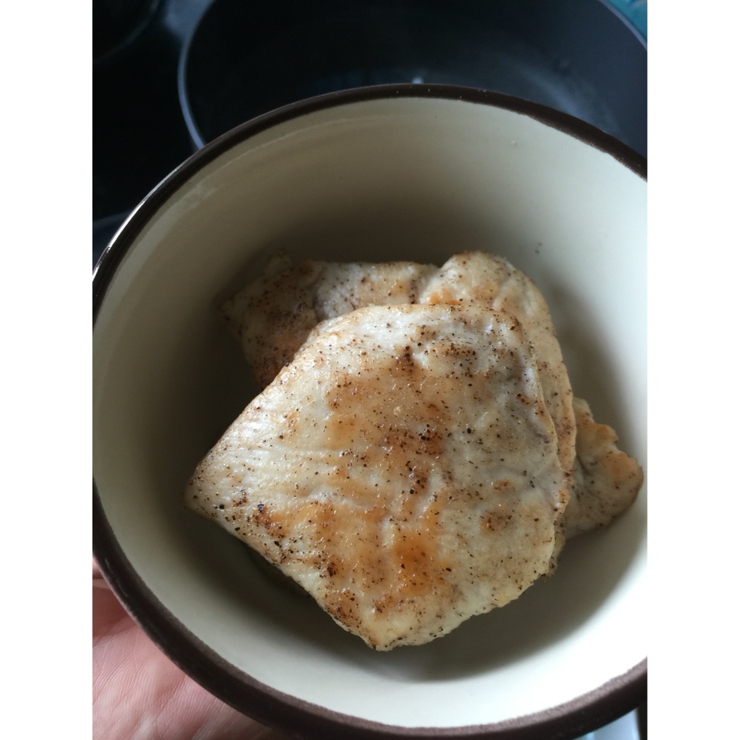 无油煎鸡胸