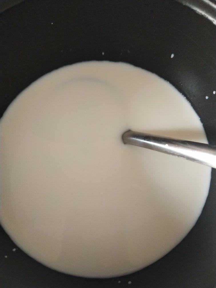 牛奶芒果布丁（白凉粉简易版）