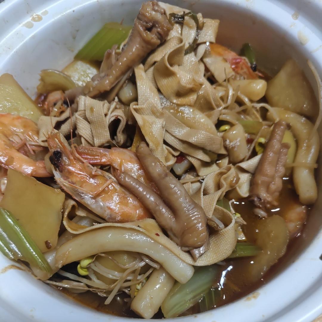 鸡爪虾煲