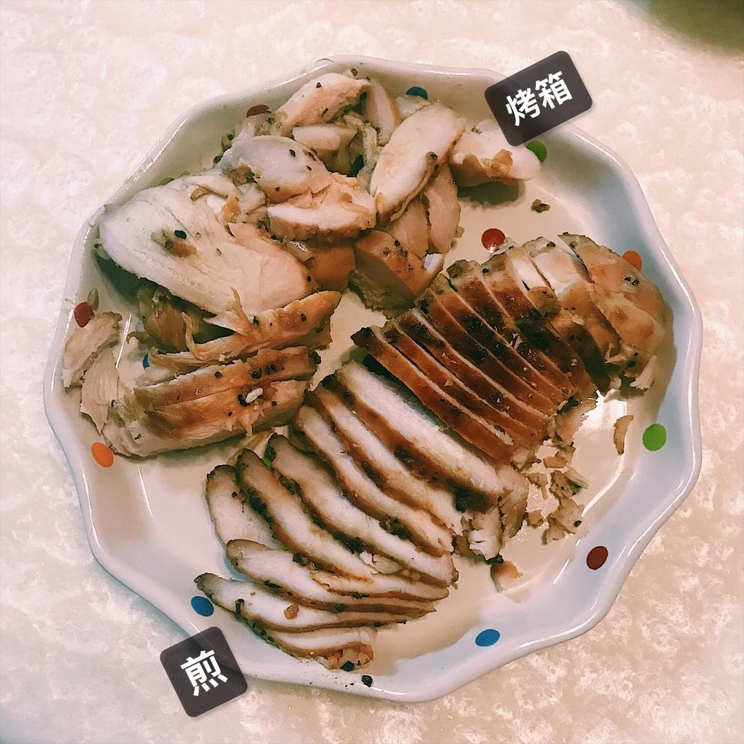 酷炫屌炸天好吃的煎鸡胸肉（香蒜蜂蜜煎鸡胸肉）