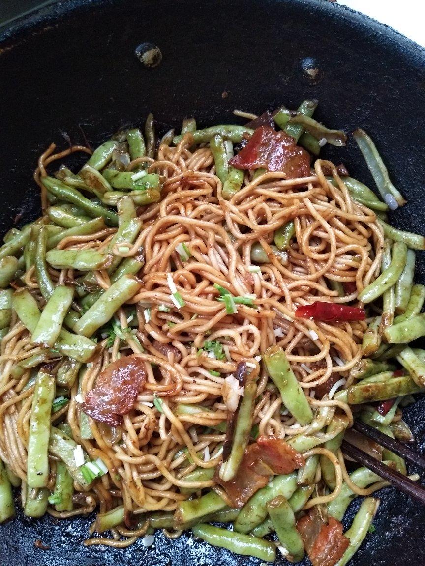 豆角焖面