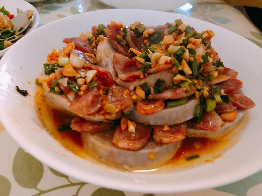 lifeiselsewhere做的腊肠蒸芋头