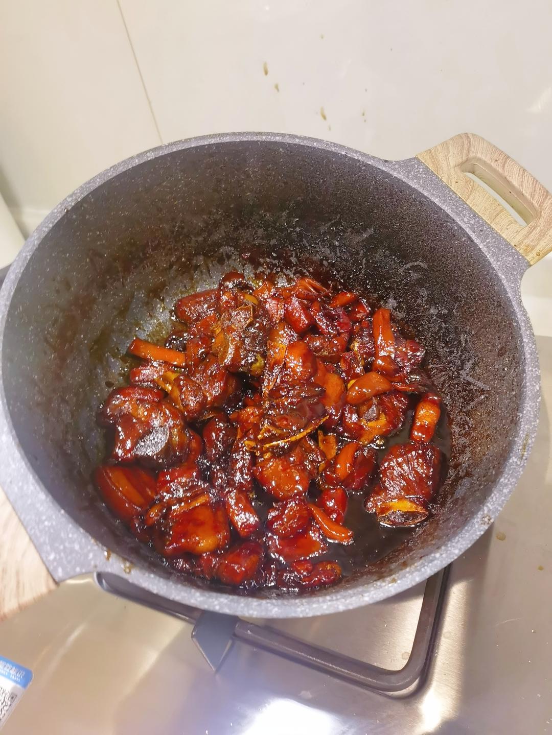 墨鱼干烧肉