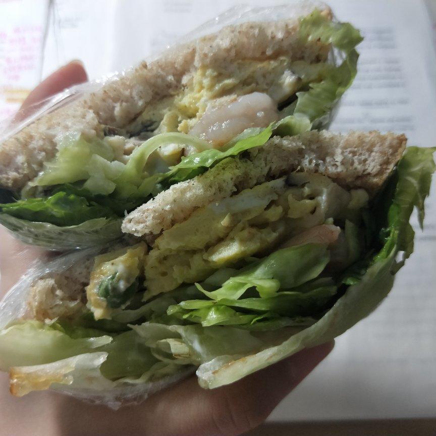 （我的减脂早餐40💕）只需要一片吐司的『沼三明治』海苔肉松煎蛋圆白菜