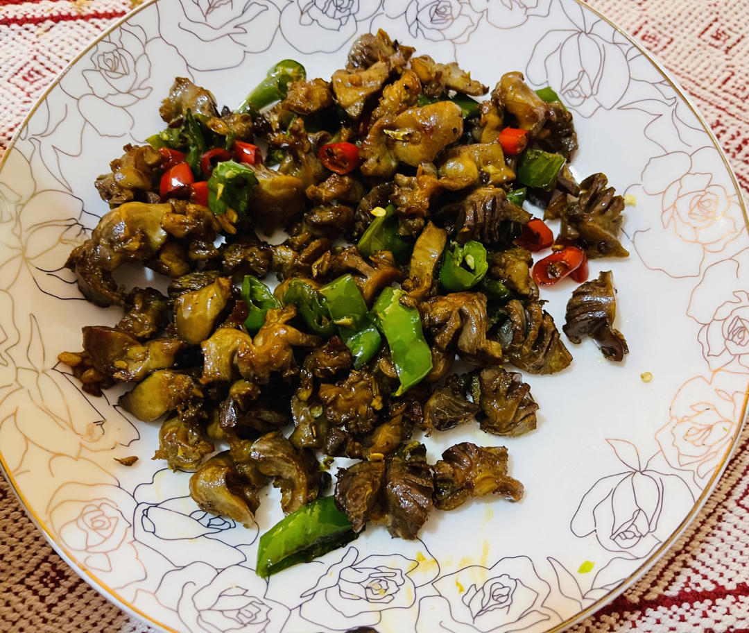 爆炒鸡胗