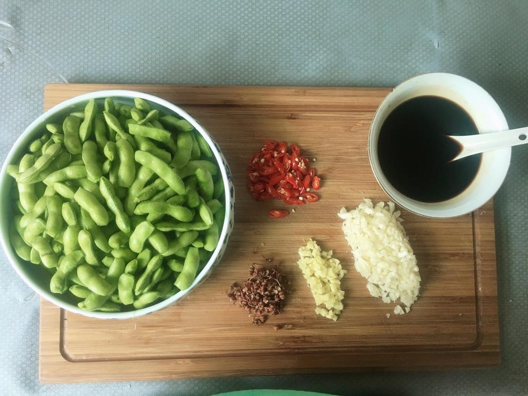 武汉夏夜狂欢菜 | 凉拌毛豆