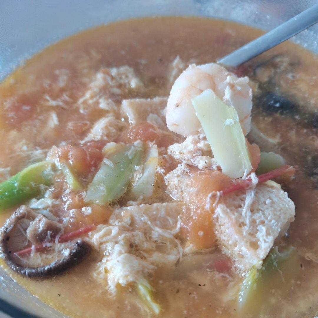 番茄丝瓜蛋花汤