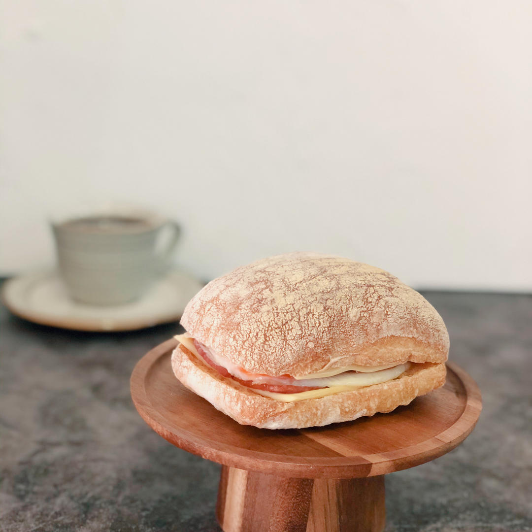 恰巴塔面包  Ciabatta